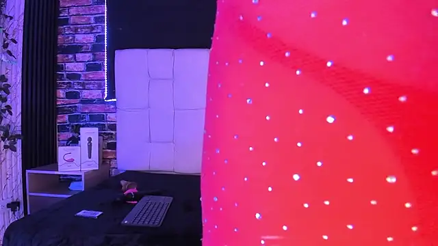 Snapshot of meelanyharux303av chatting on 02-18-26, 09:49 meelanyharux303av online show from 02-18-26, 09:49