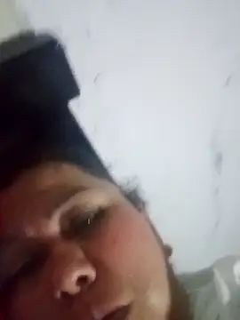 Snapshot of Darly_Gomez chatting on 12-23-24, 09:29 Darly Gomez online show from 12-23-24, 09:29