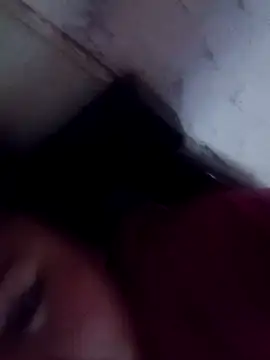 Snapshot of Darly_Gomez chatting on 01-15-25, 04:32 Darly Gomez online show from 01-15-25, 04:32