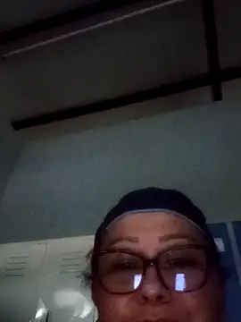 Snapshot of Darly_Gomez chatting on 01-31-25, 10:52 Darly Gomez online show from 01-31-25, 10:52