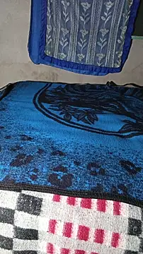 Snapshot of manuamador chatting on 10-23-25, 04:01 manuamador online show from 10-23-25, 04:01