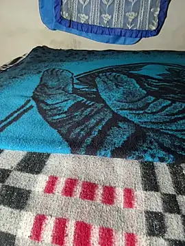 Snapshot of manuamador chatting on 11-09-25, 04:00 manuamador online show from 11-09-25, 04:00