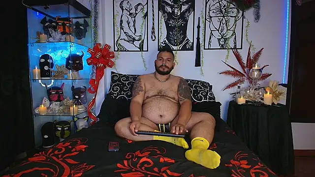 dannybear  online show from 12-23-24, 12:57