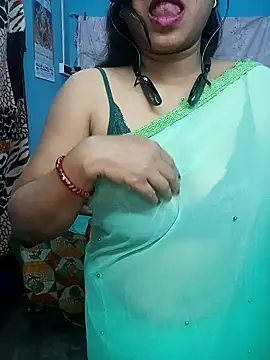 Snapshot of Sexy_Mona_Bhabhi chatting on 01-06-25, 05:38 Sexy Mona Bhabhi online show from 01-06-25, 05:38