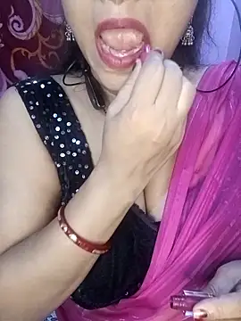 Snapshot of Sexy_Mona_Bhabhi chatting on 09-08-25, 06:18 Sexy Mona Bhabhi online show from 09-08-25, 06:18