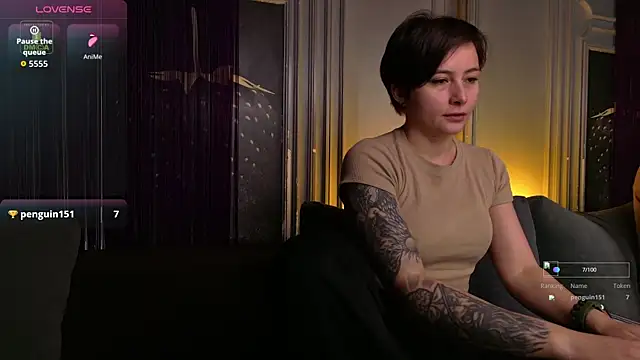 Ishtar Divine online show from 10-30-25, 03:46