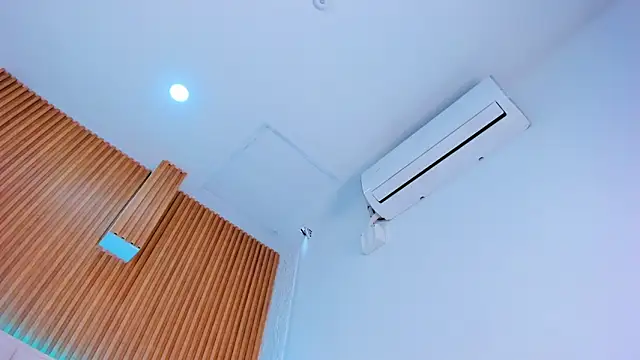 aggy castel online show from 02-01-26, 02:26