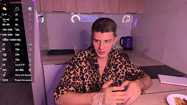 Walt Enjoy online show from 11-22-25, 05:34