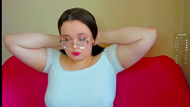 Snapshot of Jessica_Joy chatting on 12-22-25, 07:27 Jessica Joy online show from 12-22-25, 07:27