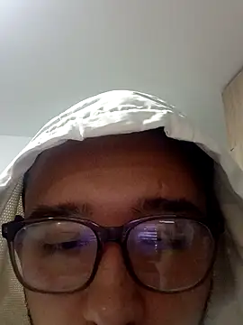 Nene1325 online show from 12-17-24, 08:23