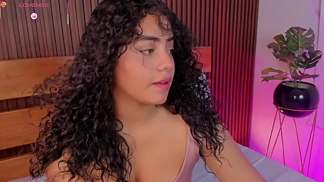 yaya23x online show from 11-08-25, 02:50