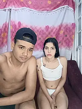 Snapshot of DanielaySeba chatting on 01-29-25, 01:17 DanielaySeba online show from 01-29-25, 01:17