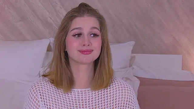 EllieHayes online show from 12-19-24, 06:34