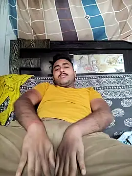 Rainted Boyfriend 00x online show from 03-11-25, 04:21