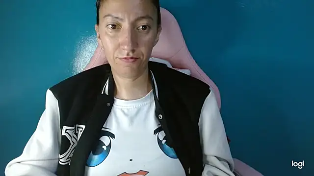 Snapshot of kaybabyhot chatting on 02-04-26, 04:40 kaybabyhot online show from 02-04-26, 04:40