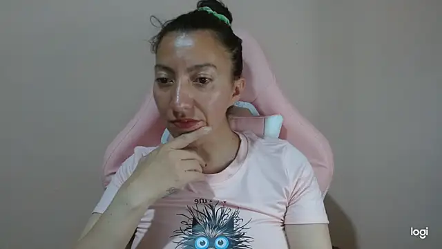 Snapshot of kaybabyhot chatting on 02-17-26, 09:54 kaybabyhot online show from 02-17-26, 09:54