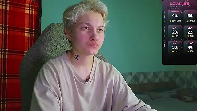 Snapshot of esajukyy chatting on 01-03-25, 05:10 esajukyy online show from 01-03-25, 05:10