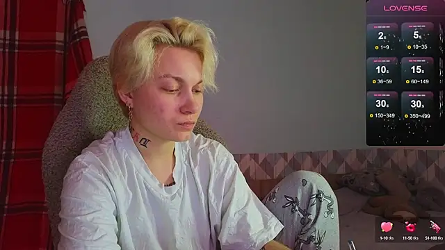 Snapshot of esajukyy chatting on 01-27-25, 11:00 esajukyy online show from 01-27-25, 11:00