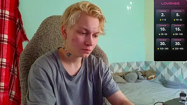 Snapshot of esajukyy chatting on 02-20-25, 07:01 esajukyy online show from 02-20-25, 07:01