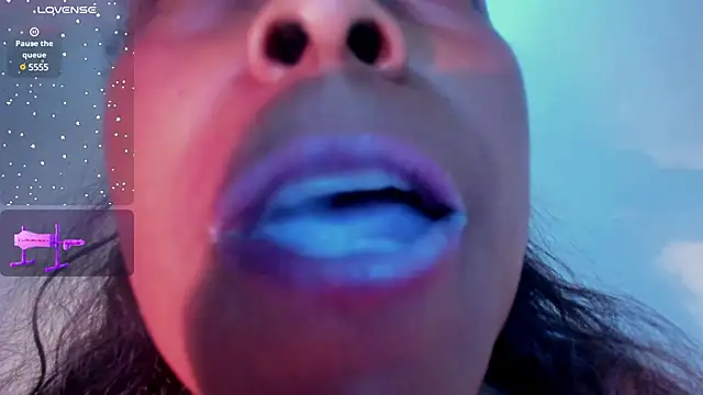 KamariaFyre online show from 01-14-25, 10:48