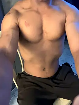 Snapshot of nick__yy chatting on 10-10-25, 04:28 nick yy online show from 10-10-25, 04:28