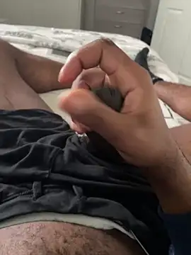 Hueythebbc online show from 12-21-24, 01:32