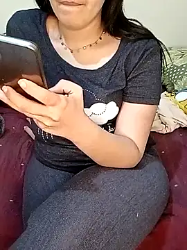 ShadiaStar online show from 03-22-25, 01:32