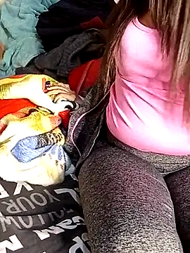 ShadiaStar online show from 11-27-25, 08:22