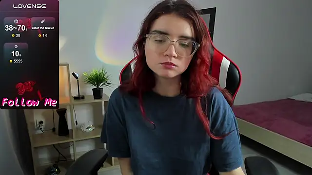 Snapshot of Sonya_Glen chatting on 12-11-24, 10:16 Sonya Glen online show from 12-11-24, 10:16