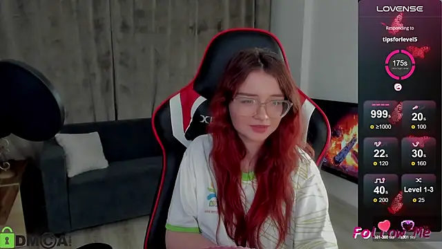 Snapshot of Sonya_Glen chatting on 12-29-24, 03:54 Sonya Glen online show from 12-29-24, 03:54