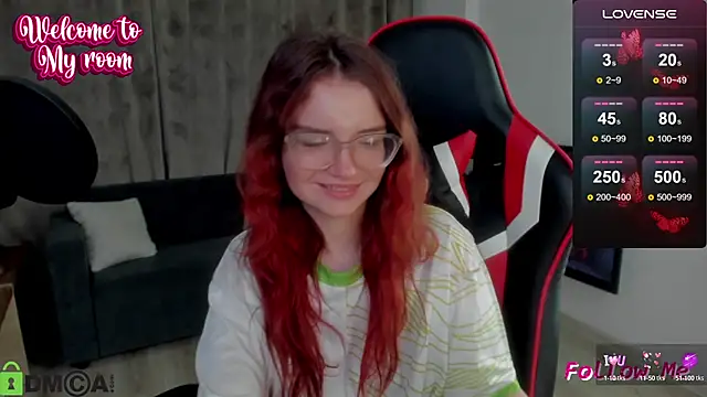 Snapshot of Sonya_Glen chatting on 12-29-24, 06:56 Sonya Glen online show from 12-29-24, 06:56