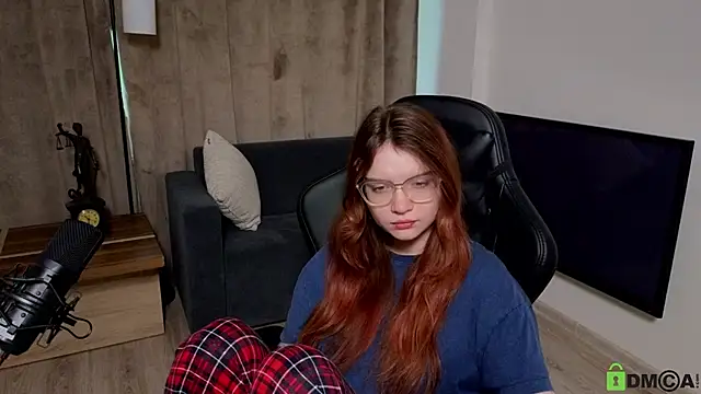 Snapshot of Sonya_Glen chatting on 02-23-25, 02:25 Sonya Glen online show from 02-23-25, 02:25