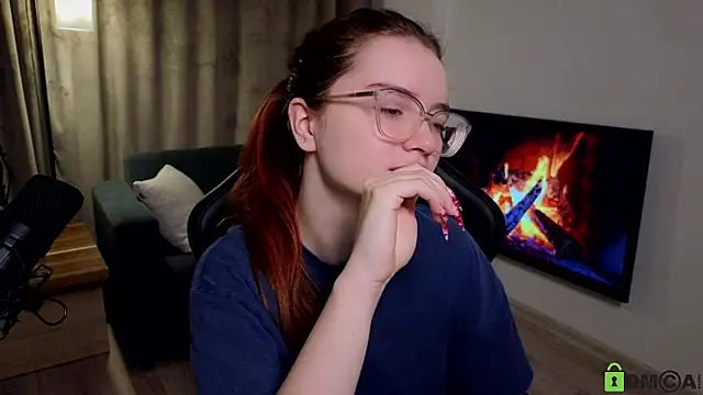 Snapshot of Sonya_Glen chatting on 03-23-25, 04:05 Sonya Glen online show from 03-23-25, 04:05