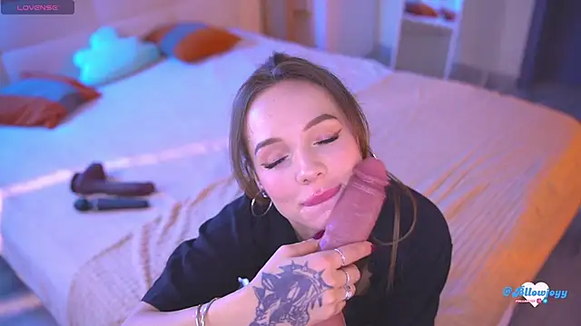 Bllowjoyy online show from 10-13-25, 07:08