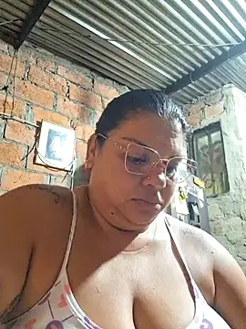 chubby sexy big tits online show from 03-06-25, 10:41