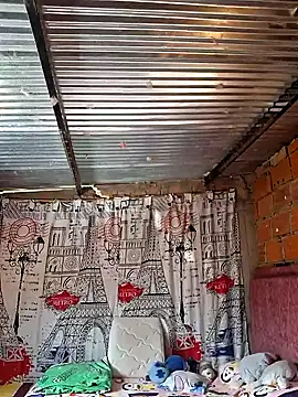 Snapshot of chubby_sexy_big_tits chatting on 10-08-25, 12:14 chubby sexy big tits online show from 10-08-25, 12:14