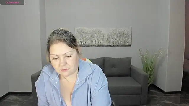 Milana Blake online show from 12-14-24, 09:40