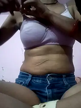 Snapshot of radhika07 chatting on 12-30-24, 07:26 radhika07 online show from 12-30-24, 07:26