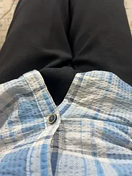 mahiking online show from 01-21-25, 03:43