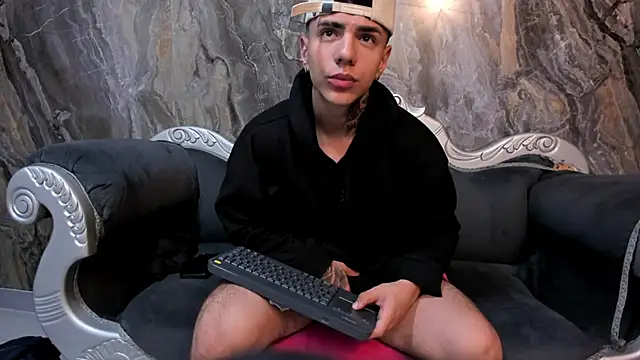 Flynn Riider online show from 09-16-25, 11:33