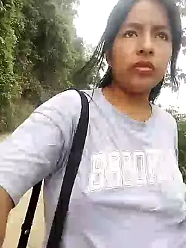 Danna-linyi online show from 01-19-25, 01:22