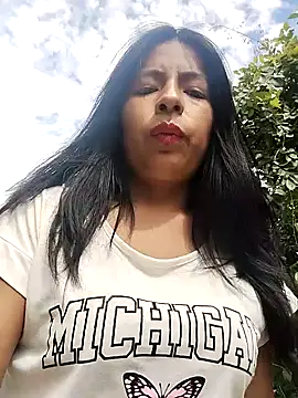 Danna-linyi online show from 02-06-25, 02:37