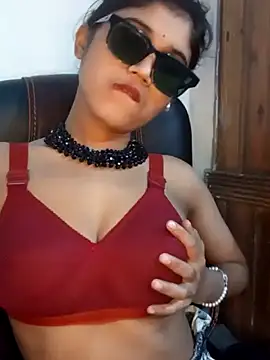 Angel Riye online show from 02-21-25, 09:54