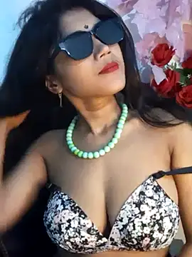 Angel Riye online show from 03-10-25, 06:01