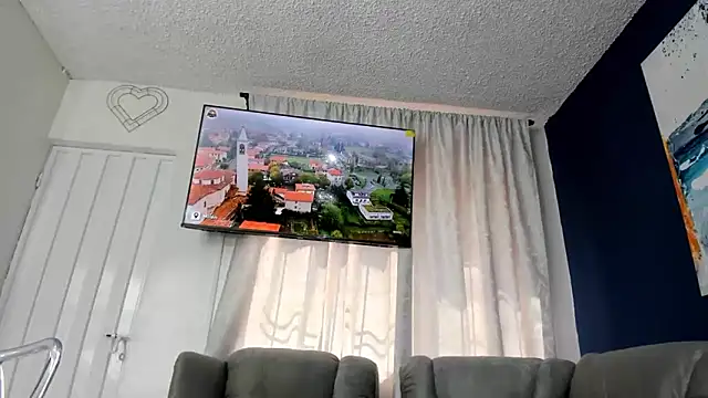 Snapshot of _Natassia_Dreams chatting on 03-09-25, 03:38 Natassia Dreams online show from 03-09-25, 03:38