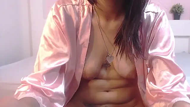 Snapshot of SelenaFox6 chatting on 01-26-25, 11:39 SelenaFox6 online show from 01-26-25, 11:39