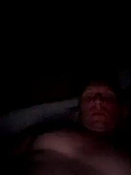 Snapshot of Endrju1988 chatting on 09-23-25, 10:02 Endrju1988 online show from 09-23-25, 10:02