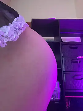 Gabriela-Parker  online show from 10-23-25, 08:51