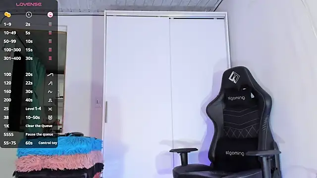 Dulce smith 1 online show from 01-09-26, 12:02