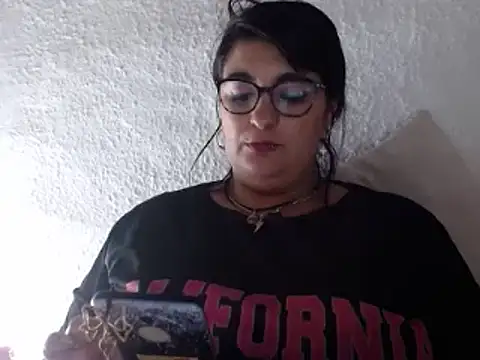 infiernowoman23 online show from 12-27-24, 10:23